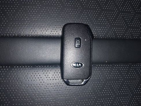 Used 2021 Kia Sorento SX AWD/4WD image 32