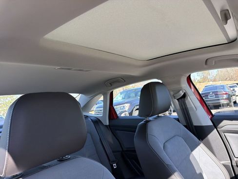 New 2026 Volkswagen Jetta SE FWD image 21