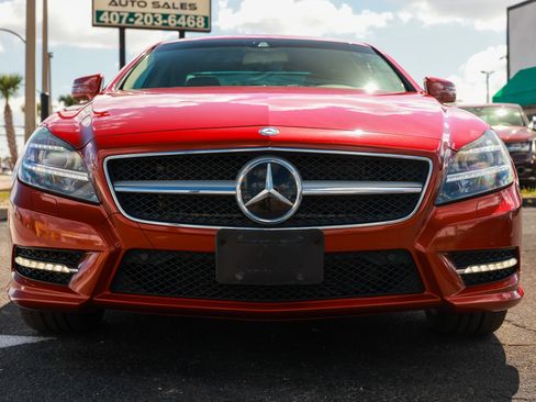 Used 2014 Mercedes-Benz CLS 550 4MATIC w/ Premium 1 Package image 21