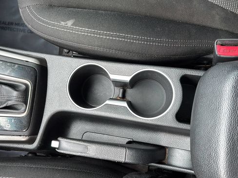 Used 2017 Hyundai Elantra GT FWD image 36