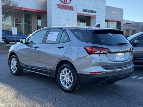 Used 2023 Chevrolet Equinox LS w/ Driver Confidence II Package image 7