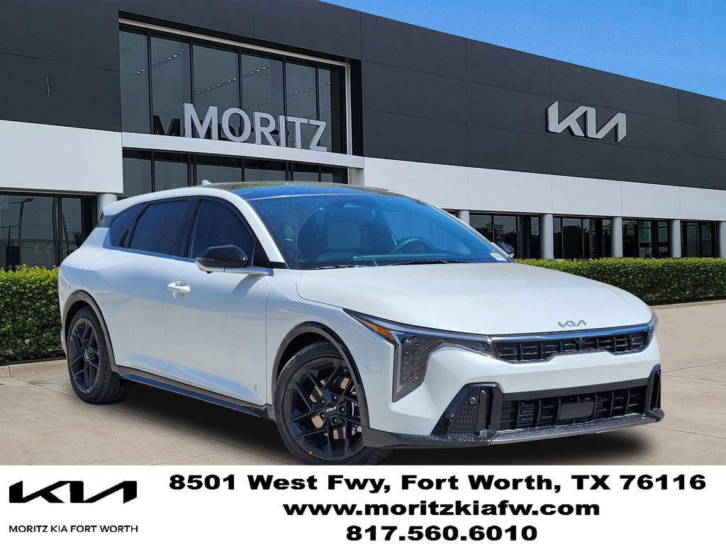 New 2026 Kia K4 GT-Line Turbo FWD image 1