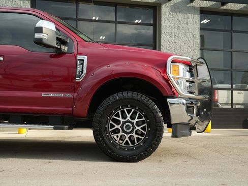 Used 2017 Ford F250 Lariat w/ Lariat Ultimate Package image 12