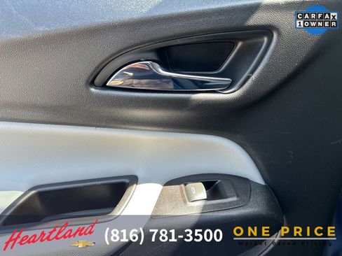 Used 2022 Chevrolet Equinox LT image 39