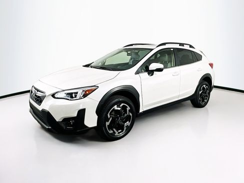 Used 2023 Subaru Crosstrek 2.5i Limited w/ Moonroof Package image 3