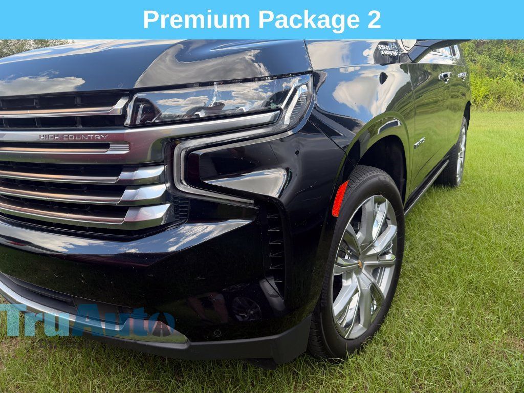 Used 2022 Chevrolet Tahoe High Country w/ Premium Package 2 RWD image 2