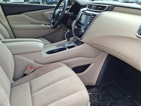 Certified 2019 Nissan Murano SV image 23