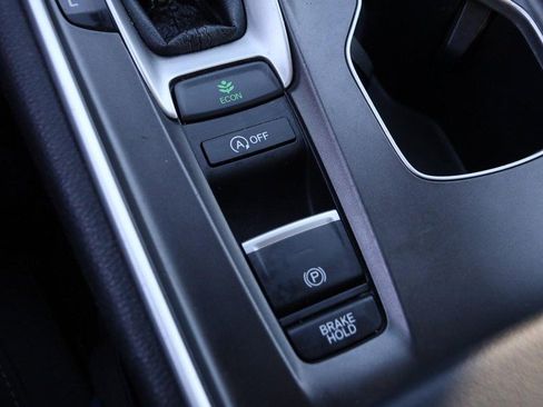 Used 2021 Honda Accord LX image 19