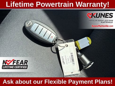 Used 2025 Nissan Altima 2.5 SV FWD image 24