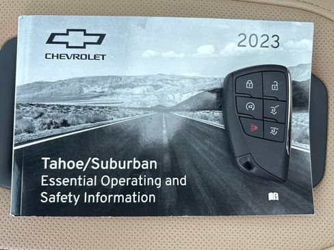 Used 2023 Chevrolet Tahoe Premier AWD/4WD image 23