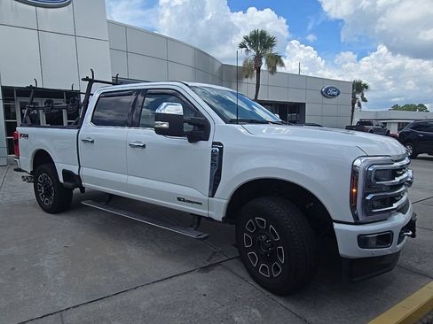 Used 2024 Ford F250 Platinum AWD/4WD image 1