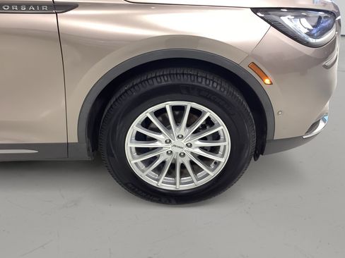 Used 2020 Lincoln Corsair AWD image 10