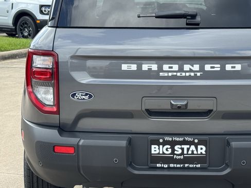 New 2026 Ford Bronco Sport Outer Banks AWD/4WD image 11
