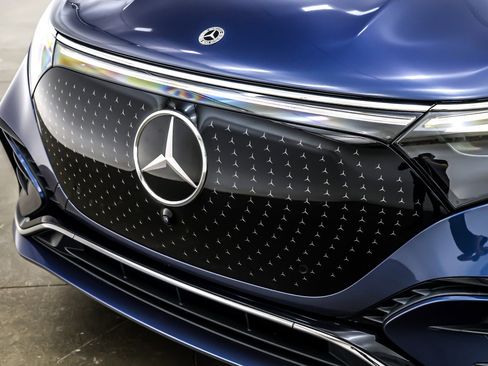 Used 2023 Mercedes-Benz EQS 450+ 4MATIC SUV image 13