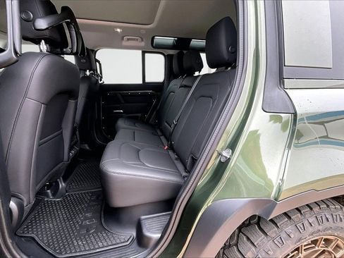 New 2026 Land Rover Defender 110 S image 10