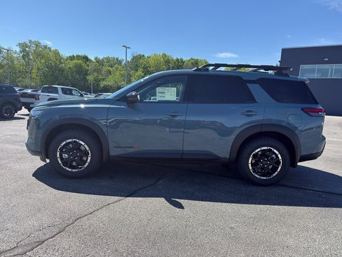 New 2026 Nissan Pathfinder Rock Creek AWD/4WD image 6