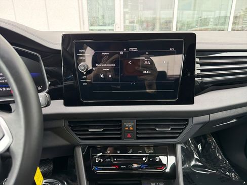 Used 2025 Volkswagen Jetta S FWD image 20