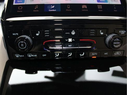 New 2025 Jeep Grand Cherokee Limited image 20