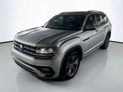 Used 2018 Volkswagen Atlas SE image 4