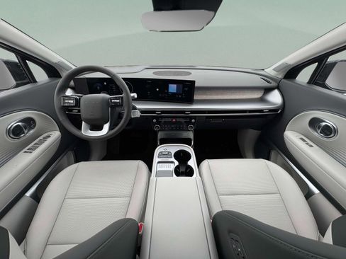 New 2026 Hyundai Ioniq 9 Limited AWD/4WD image 13