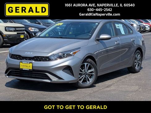 Certified 2024 Kia Forte LXS FWD image 1