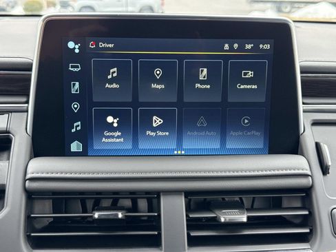 Used 2024 Chevrolet Tahoe LT w/ Luxury Package image 3