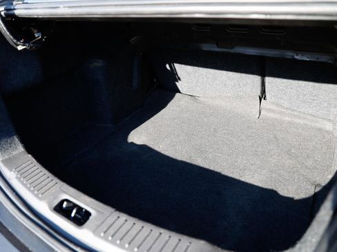 Used 2015 Ford Fiesta SE image 22