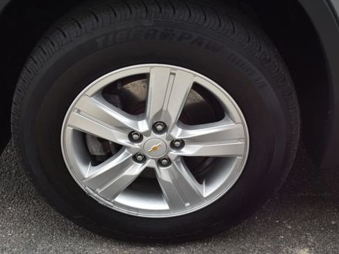 Used 2019 Chevrolet Trax LT w/ LT Convenience Package AWD/4WD image 44