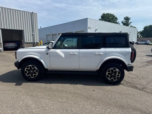 Used 2022 Ford Bronco Outer Banks AWD/4WD image 8
