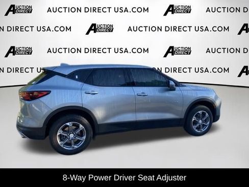 Used 2023 Chevrolet Blazer LT FWD image 6