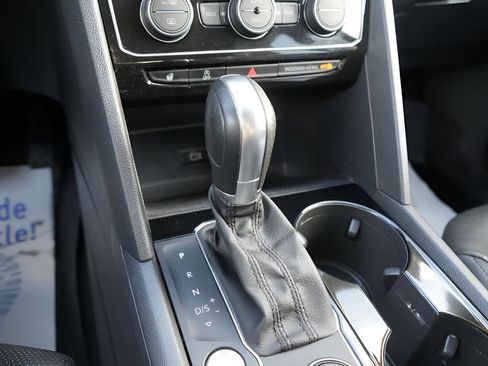 Used 2019 Volkswagen Atlas SEL Premium AWD/4WD image 37