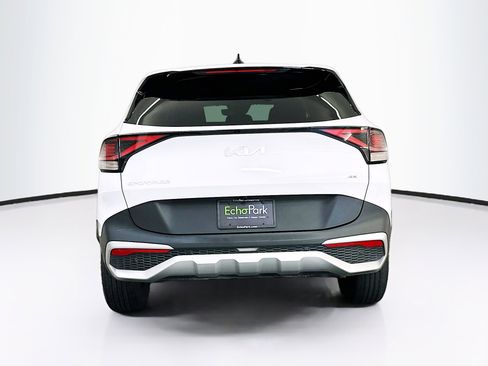 Used 2025 Kia Sportage LX AWD/4WD image 7