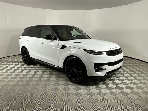 Certified 2025 Land Rover Range Rover Sport SE AWD/4WD image 6