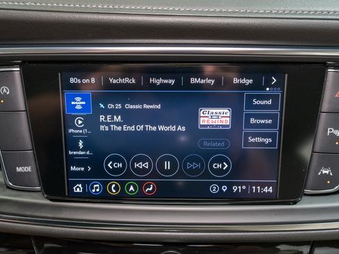 Used 2023 Buick Enclave Avenir w/ Avenir Technology Package FWD image 22