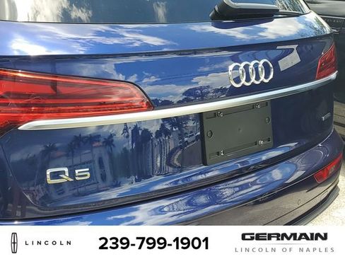 Used 2021 Audi Q5 Prestige AWD/4WD image 16