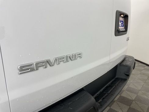 New 2025 GMC Savana 2500 Extended w/ Driver Convenience Package RWD image 44