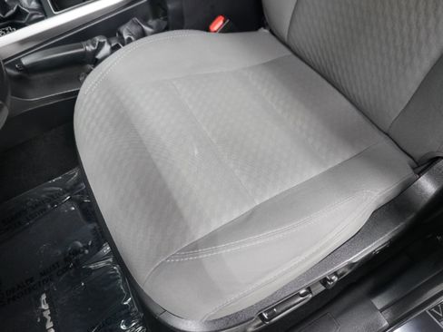 Used 2020 Toyota Tacoma SR5 RWD image 10