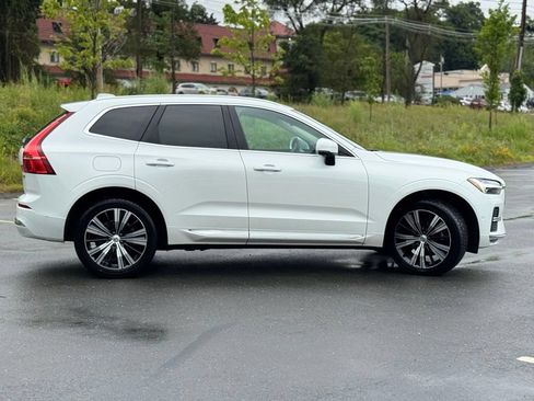 Used 2023 Volvo XC60 B5 Plus w/ Climate Package AWD/4WD image 5