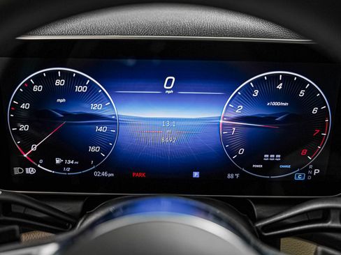 Certified 2025 Mercedes-Benz GLC 300 4MATIC image 13