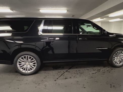 New 2025 Chevrolet Suburban High Country AWD/4WD image 45