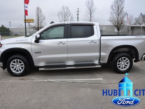 Used 2020 Chevrolet Silverado 1500 LT w/ Texas Edition image 2