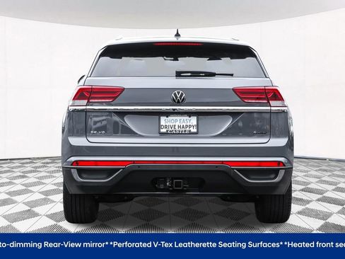 Used 2023 Volkswagen Atlas Cross Sport SE w/ Black Wheel Package image 13