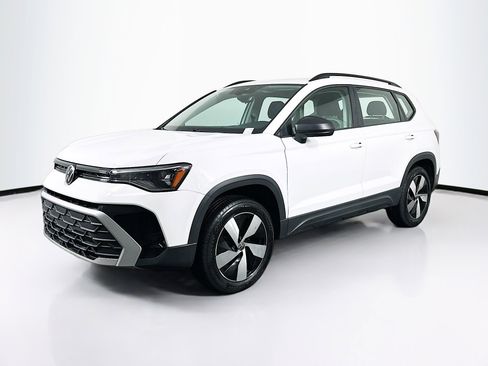 Used 2025 Volkswagen Taos S image 3