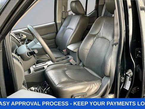 Used 2019 Nissan Frontier SL RWD image 26