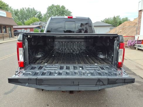 Used 2018 Ford F250 XLT w/ XLT Value Package AWD/4WD image 20