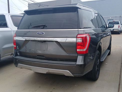 Used 2021 Ford Expedition XLT RWD image 9