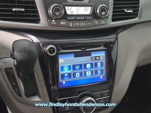 Used 2015 Honda Odyssey EX image 30