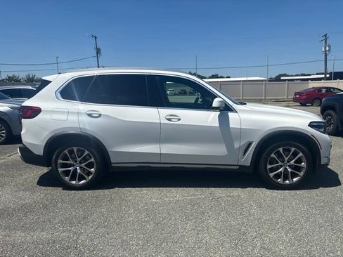 Used 2019 BMW X5 xDrive40i AWD/4WD image 2