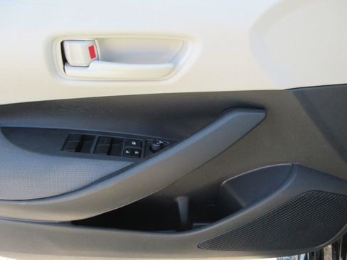 Used 2023 Toyota Corolla LE image 20