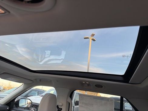 New 2026 Ford Explorer Platinum w/ LUX Leather Package image 21